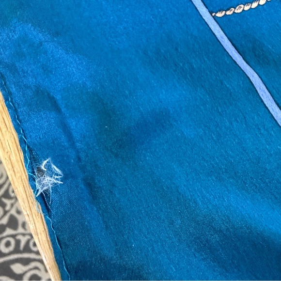 Vintage Bill Blass Silk Scarf, Deep Teal with Floral Garden Print Large square - Picture 6 of 8